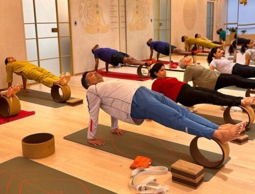 Ayam Yoga